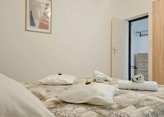 Alma Three * Novigrad Istria