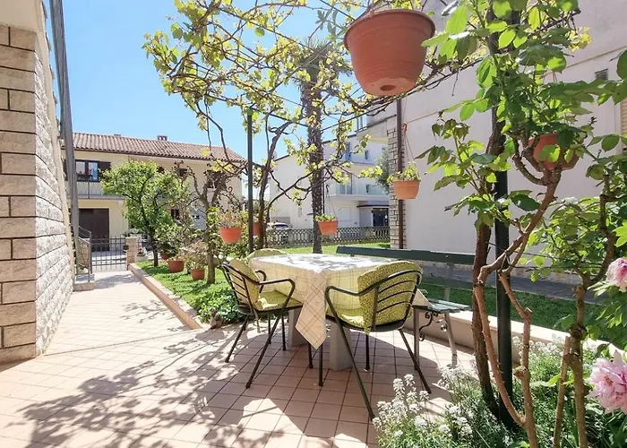 Alma Three Daire Novigrad Istria