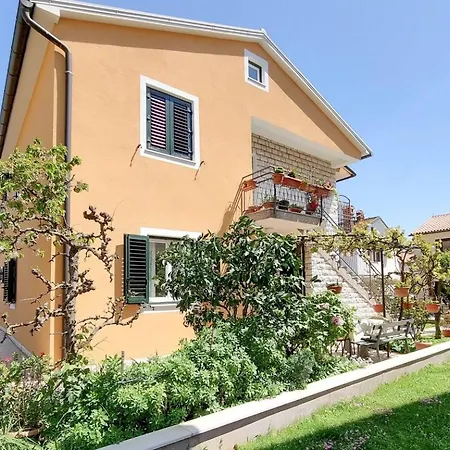 Alma Three Apartment Novigrad (Istria)