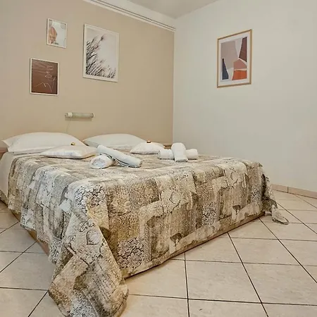 Alma Three * Novigrad (Istria)